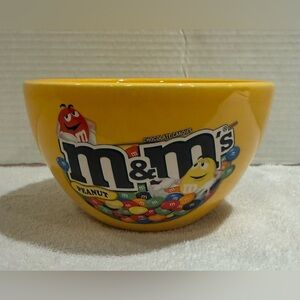 M&M'S Vibrant Yellow Candy Bowl